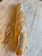 Load image into Gallery viewer, 2x Baguette de Tradition
